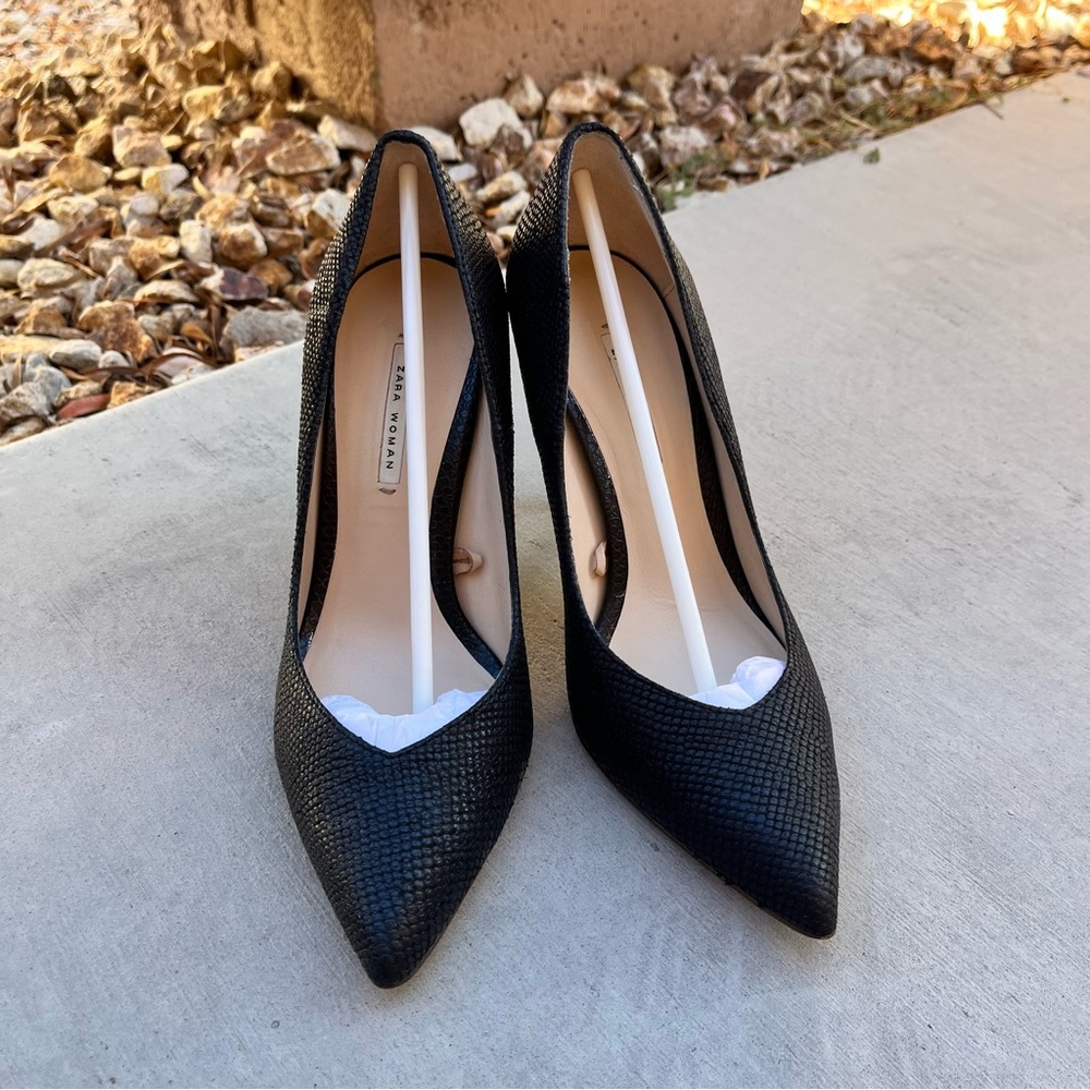 Zara Black Dress Shoes
